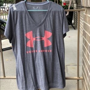 Women’s Under Armour t-shirt